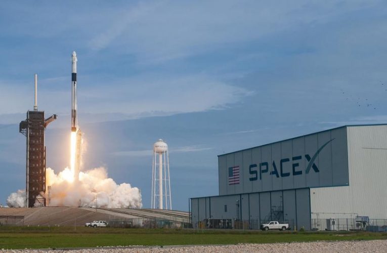 U.S. Military to Cooperate with SpaceX to Overcome Arctic Communication Blackout