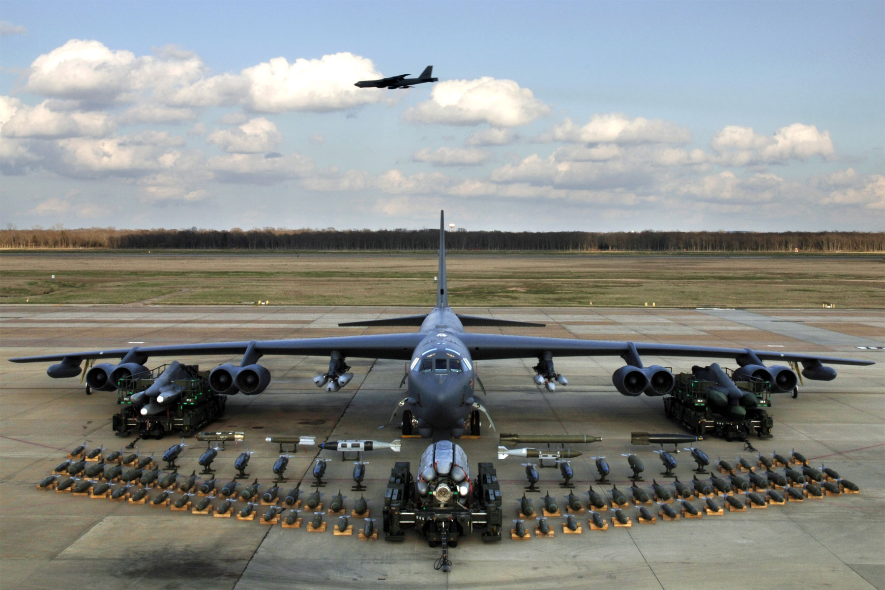 Air Force arms cargo planes for future attack