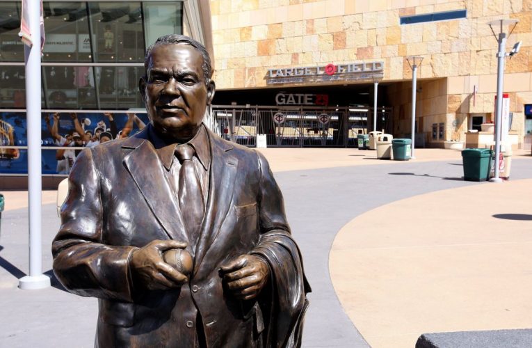 Statue Removed By Minnesota Twins of Former Owner